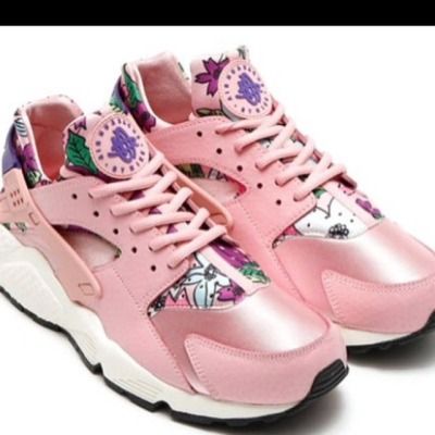  Nike Air Huarache