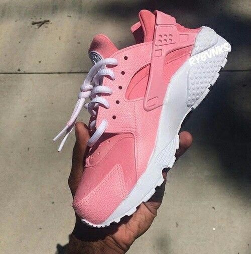  Nike Air Huarache