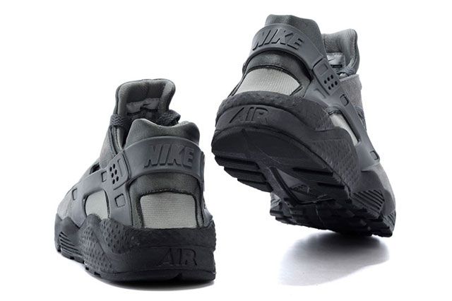  Nike Air Huarache