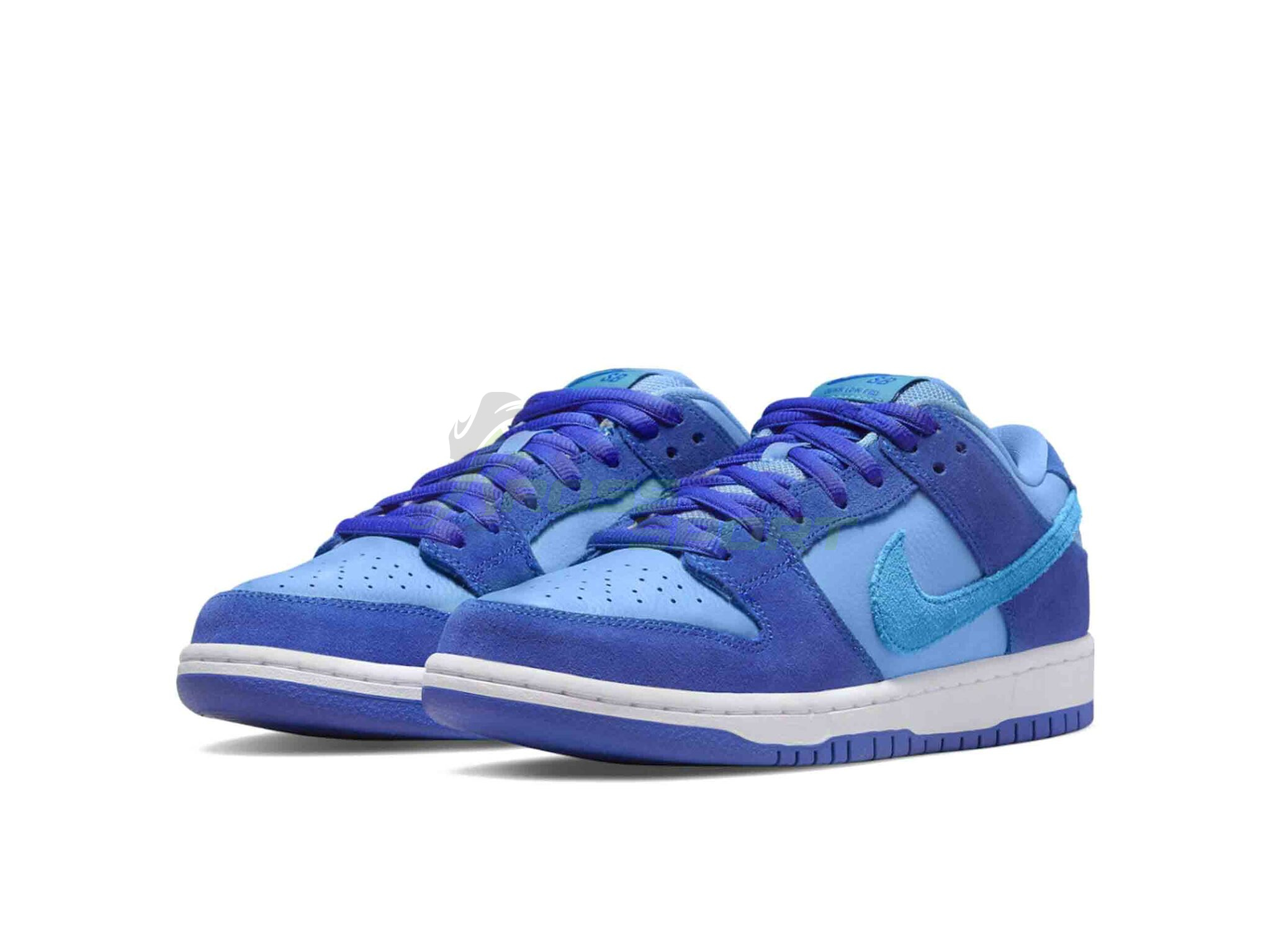 Кроссовки найк low. Nike SB Dunk Low Blue. Nike SB Dunk Low Blue Raspberry. Nike SB Dunk Low голубые. Nike SB Dunk.