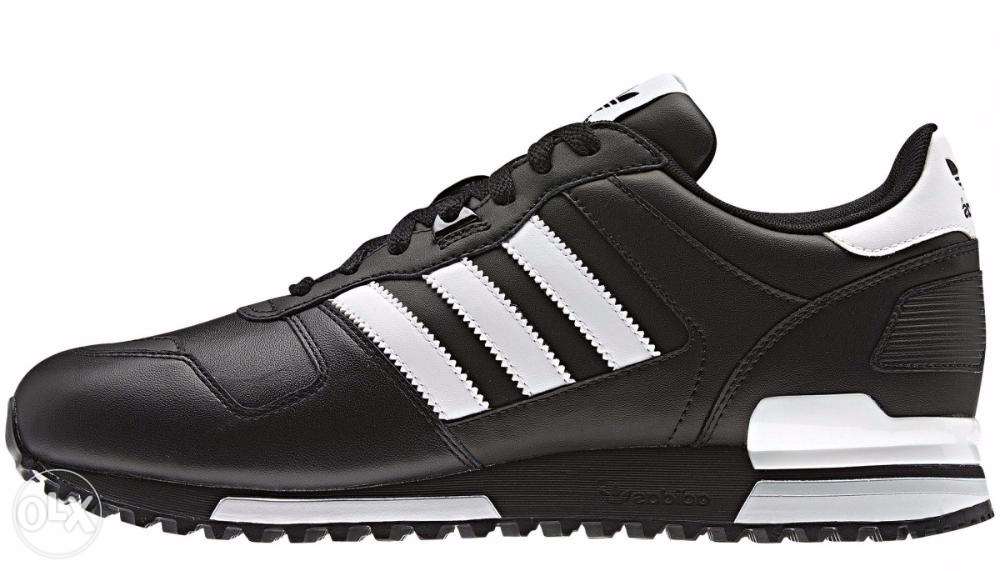  Adidas zx 700