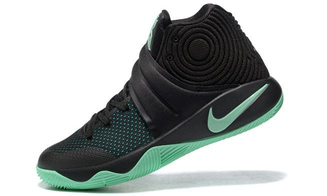  Nike Kyrie 2