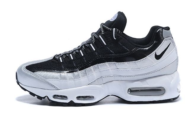  Nike Air Max 95 Essential