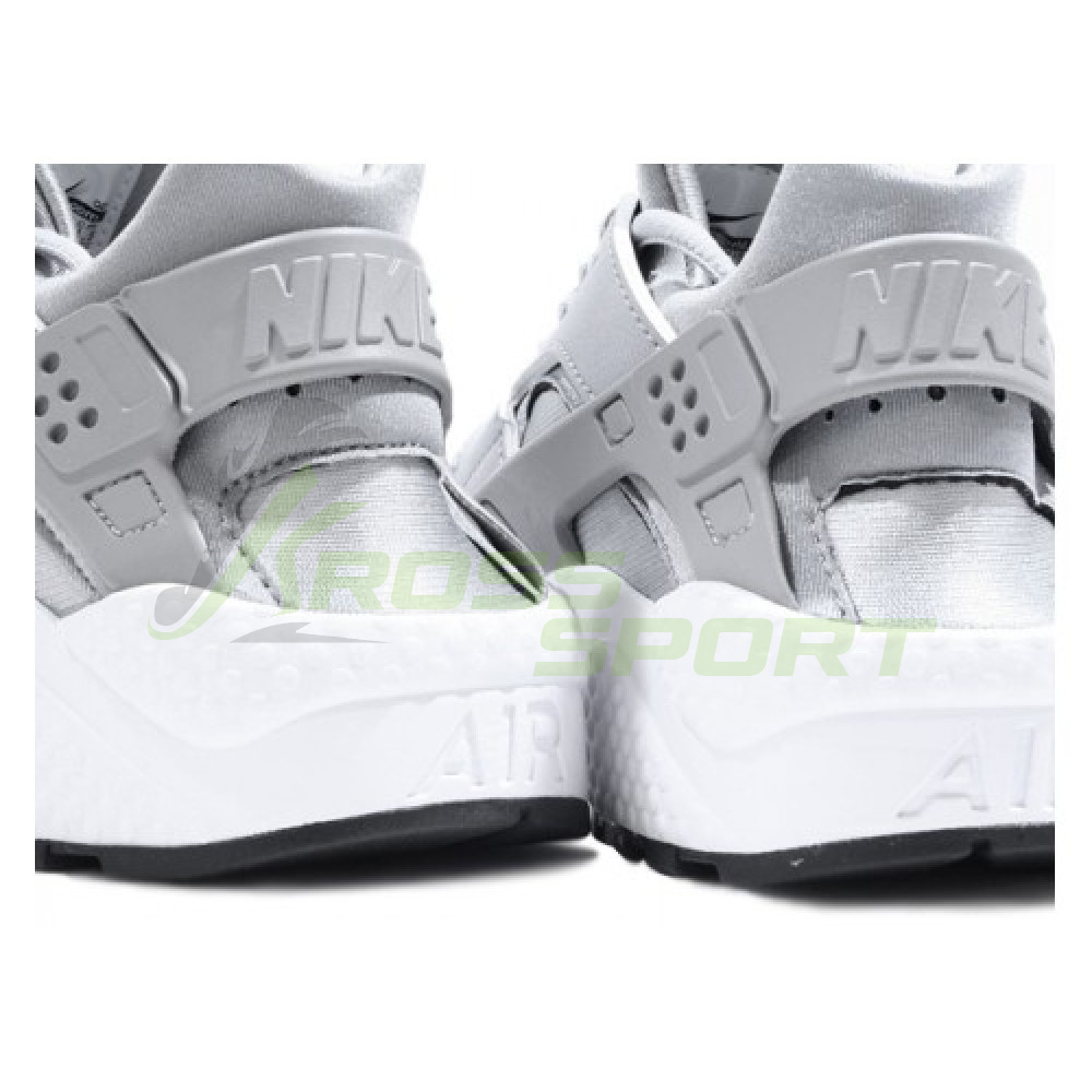  Nike Air Huarache Wolf Grey