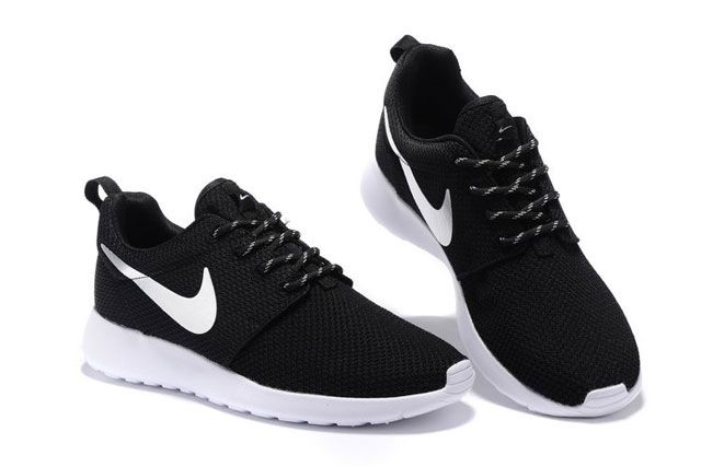  Nike Roshe Run