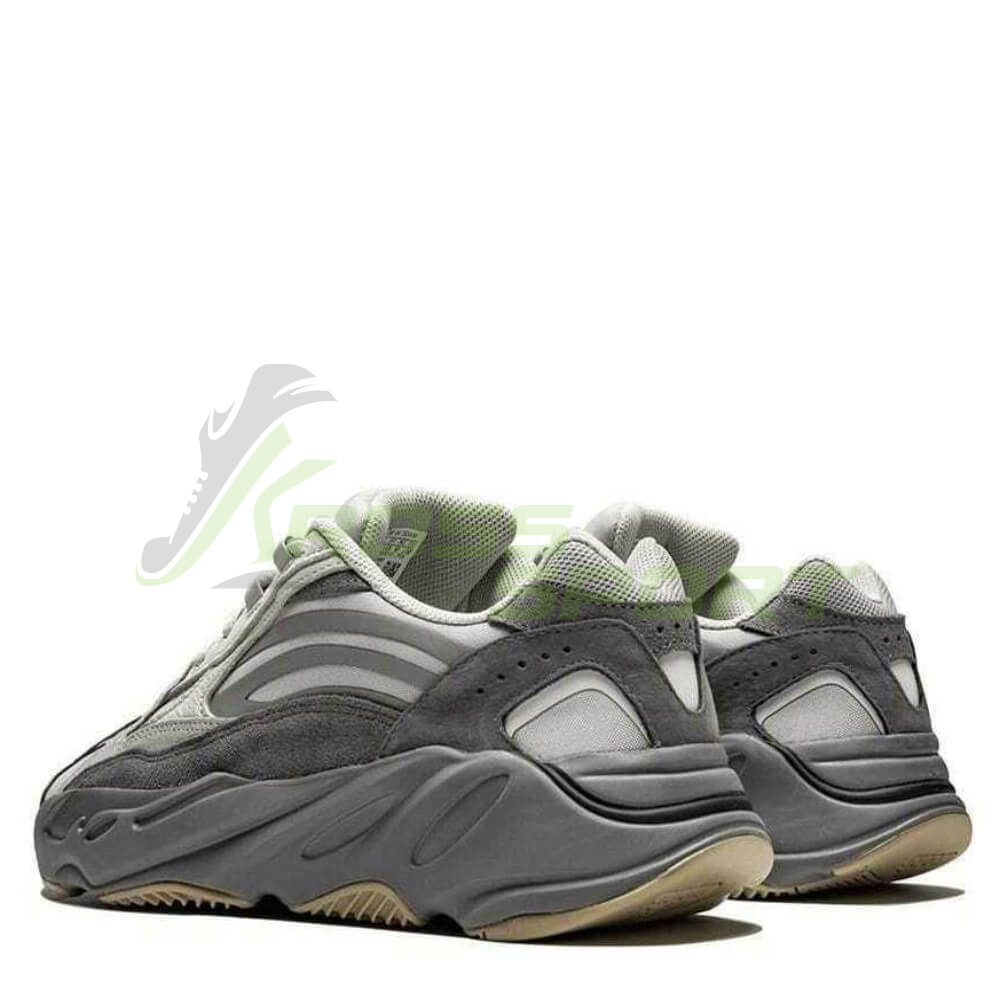  Adidas Yeezy Boost 700 V2 Tephra