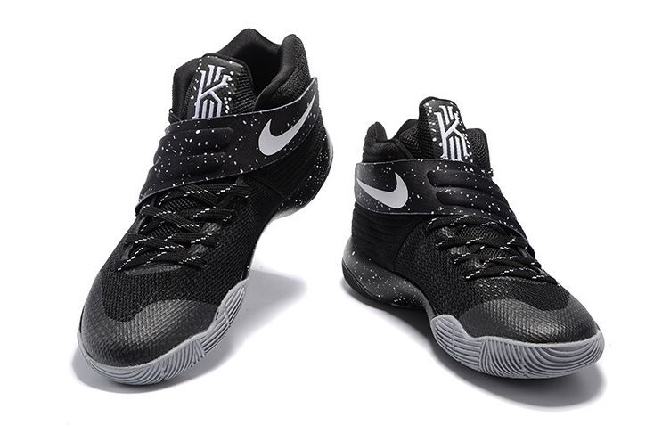  Nike Kyrie